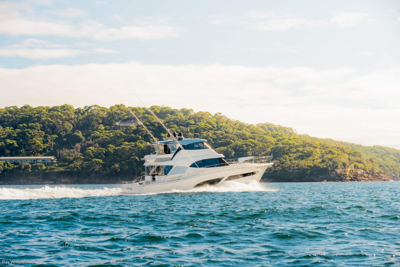 Riviera 64 Sports Motor Yacht