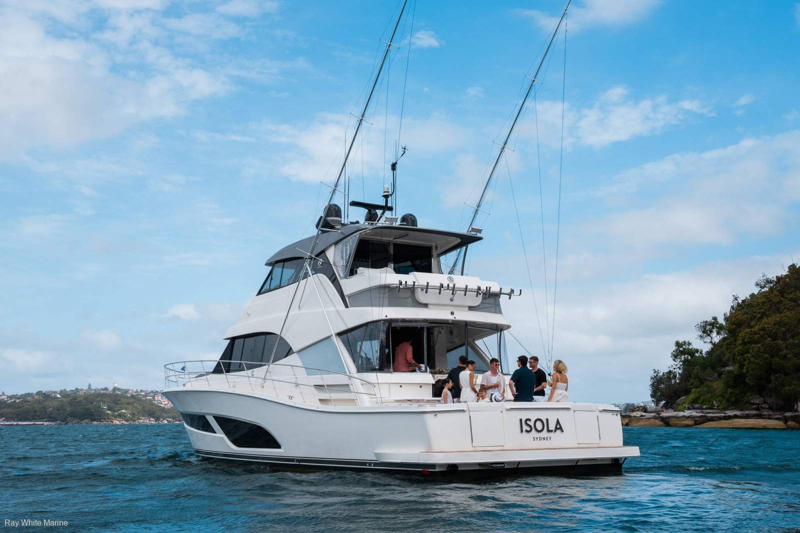 Riviera 64 Sports Motor Yacht