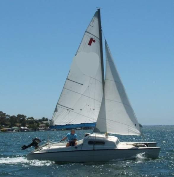 Red Baron Catamaran 19.65 ft / 5.99 m:Example of original sailplan