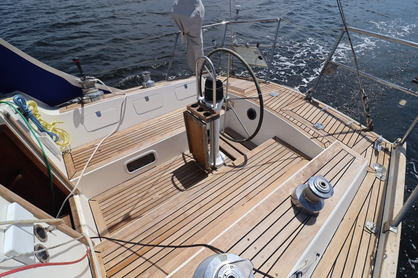 Bluewater Cruising Yachts 400