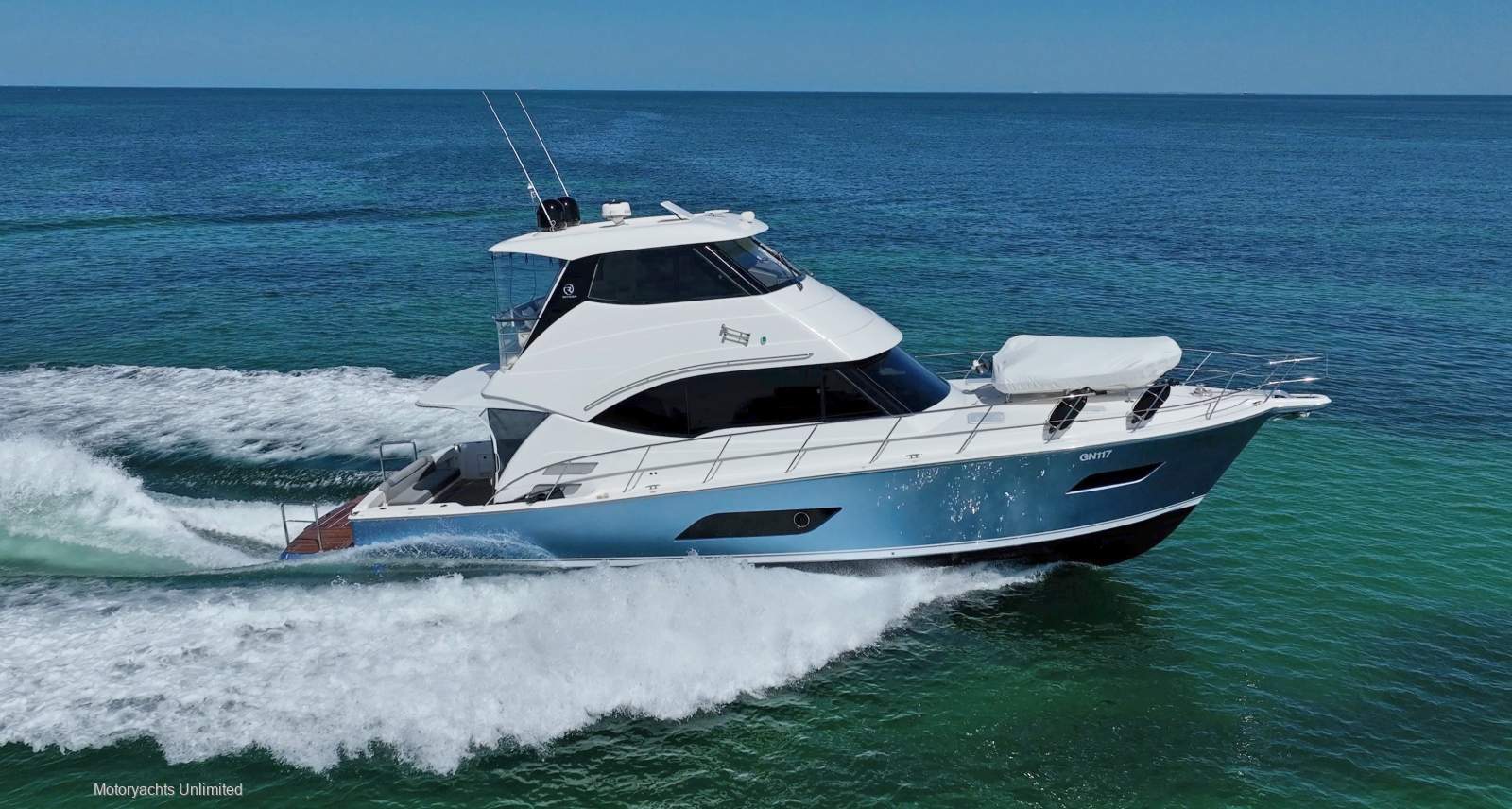 Riviera 52 Enclosed Flybridge - Stunning three cabin model - Highly optioned