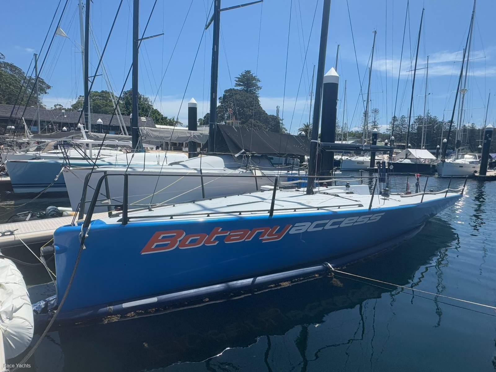 McConaghy MC38:McConaghy 38 for sale with Race Yachts