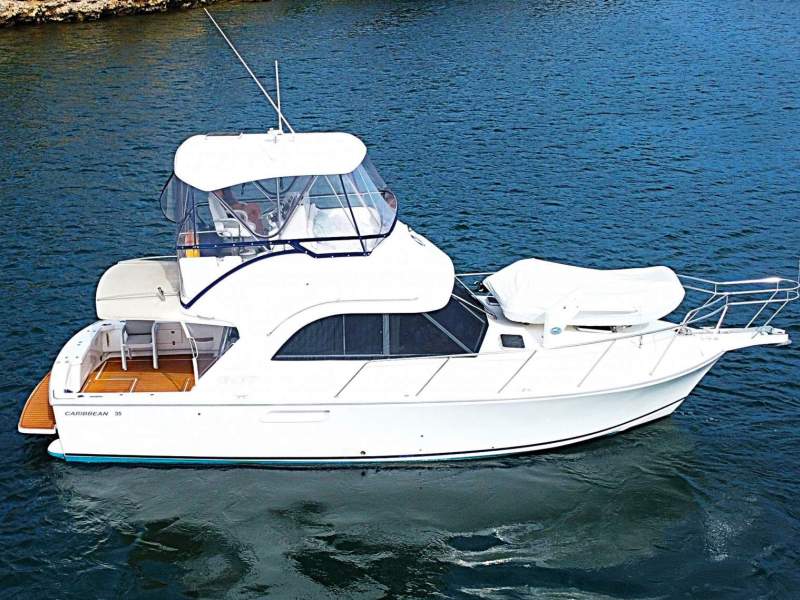 Caribbean 35 Flybridge Cruiser MK 3