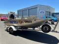 Stacer 389 Territory Striker