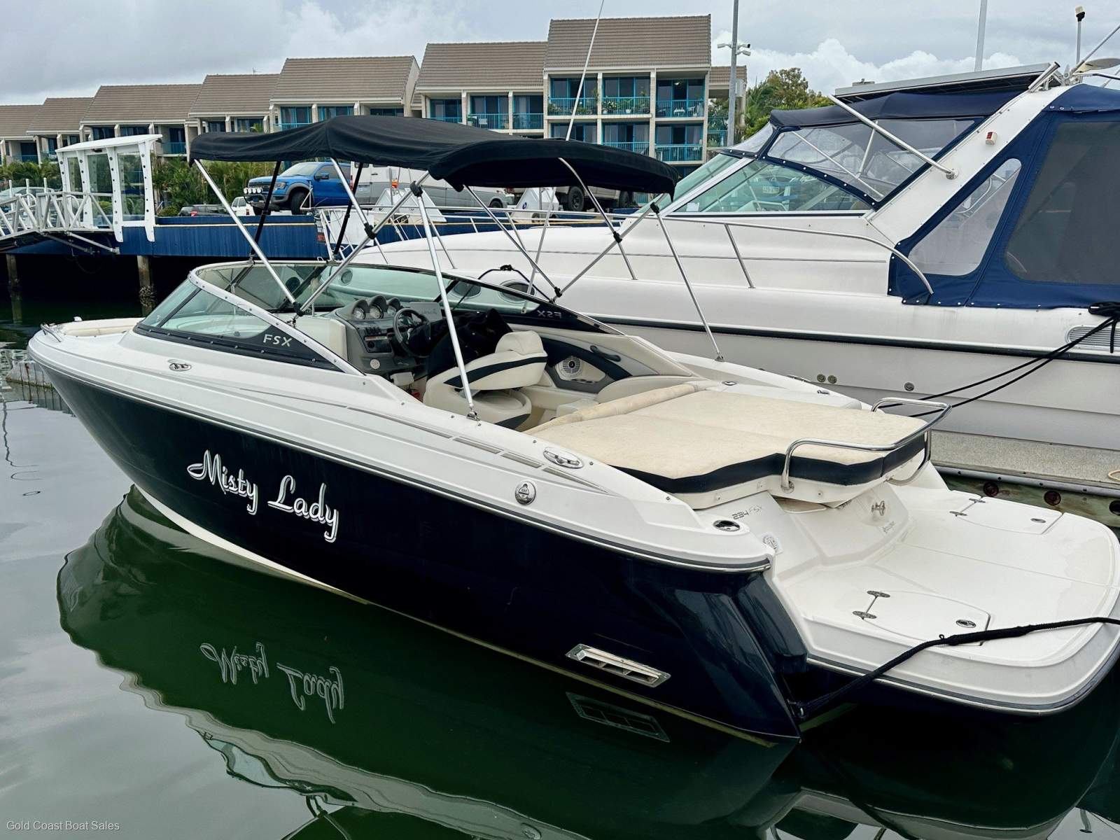 Monterey 234 FSX Bowrider sports