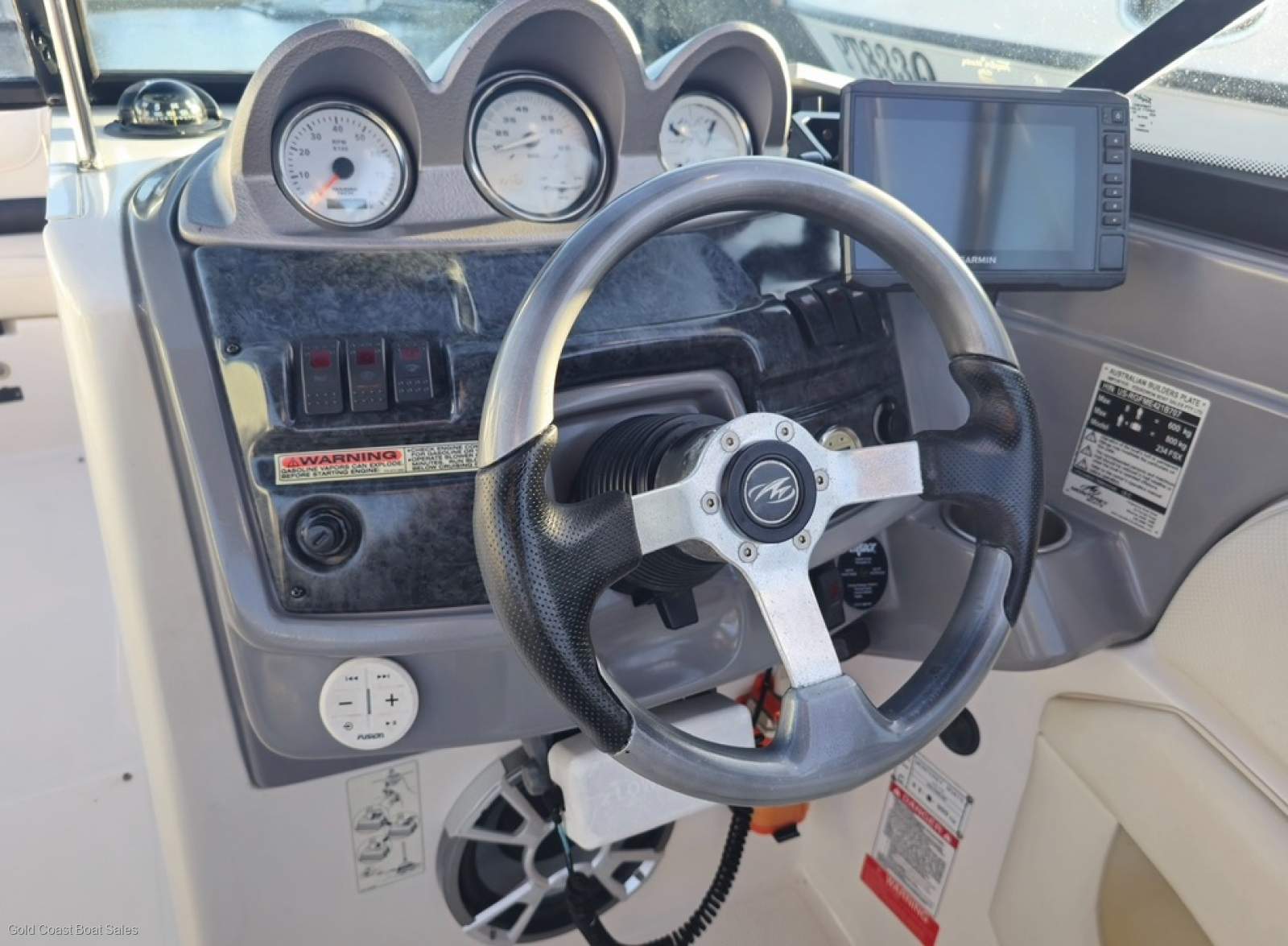 Monterey 234 FSX Bowrider sports