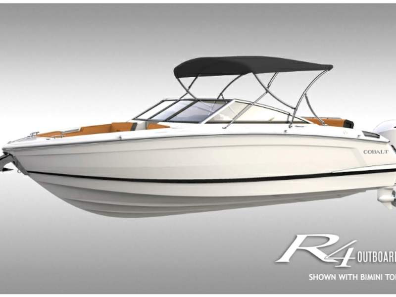 Cobalt R4 Outboard