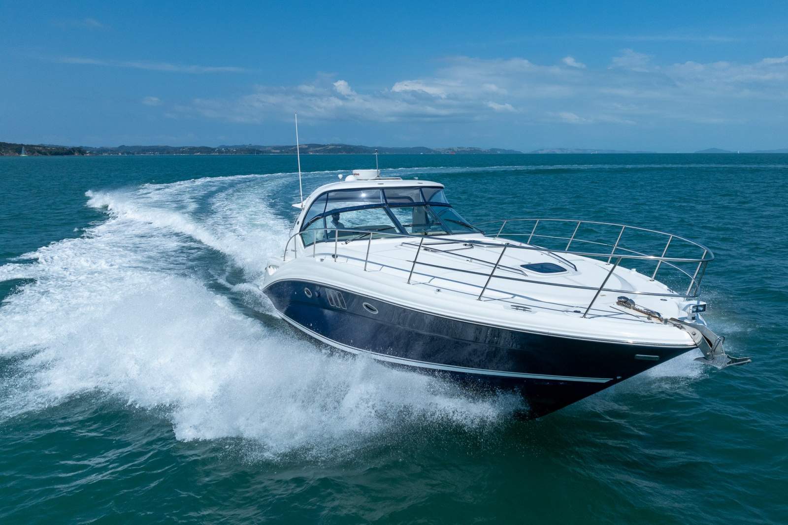 Sea Ray 44 Sundancer