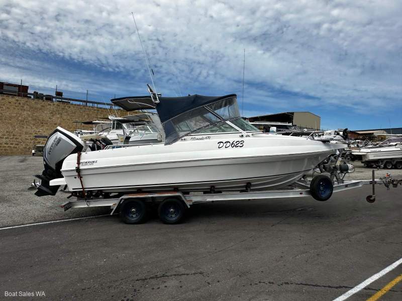 Commodore All Rounder 670 2017 Model 200hp HO Etec 510Hrs