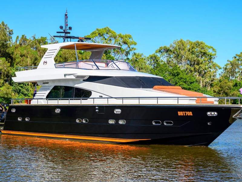 Horizon Yacht E65