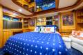 Horizon Yacht E65