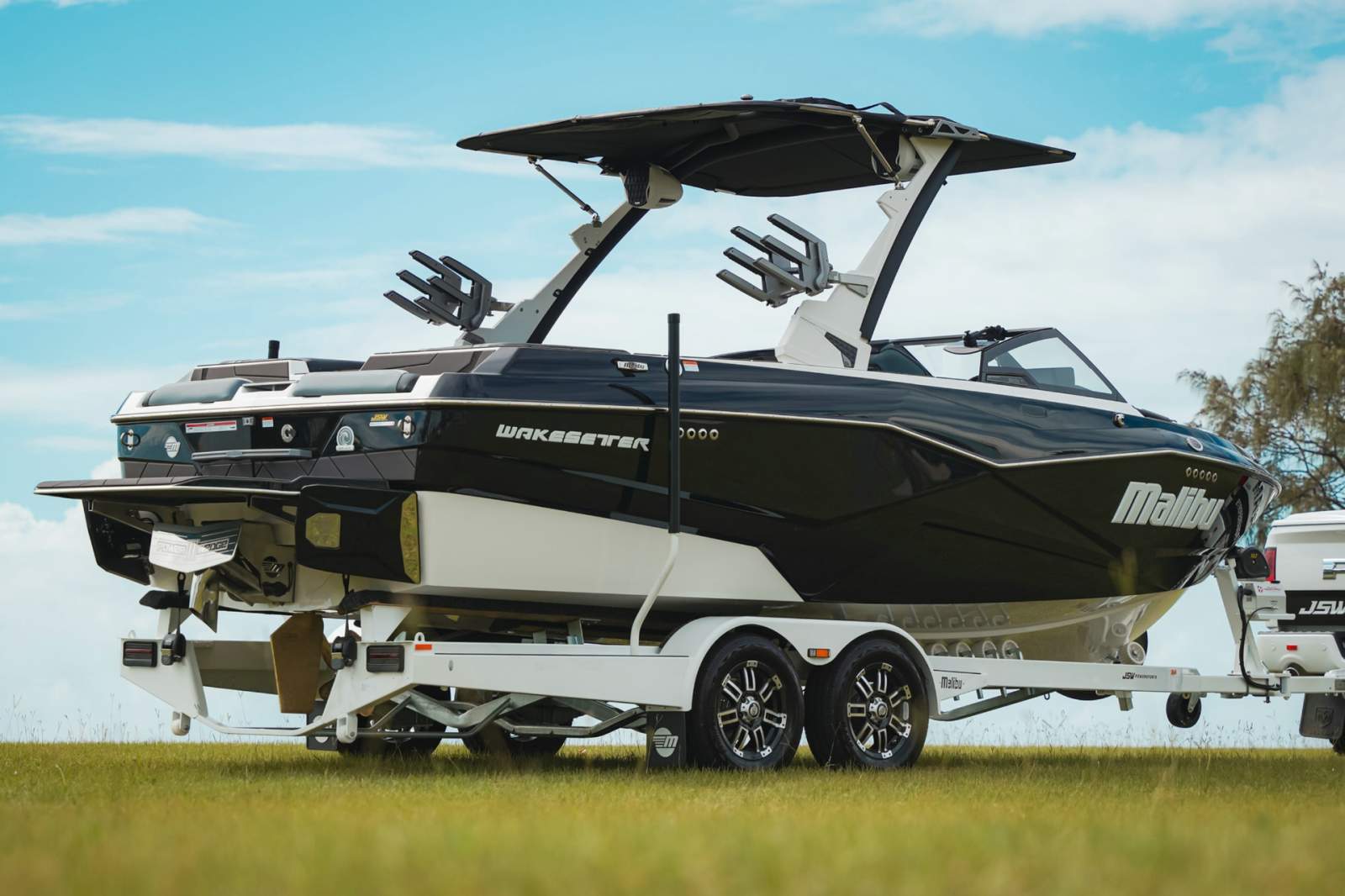 New Malibu Wakesetter 22LSV