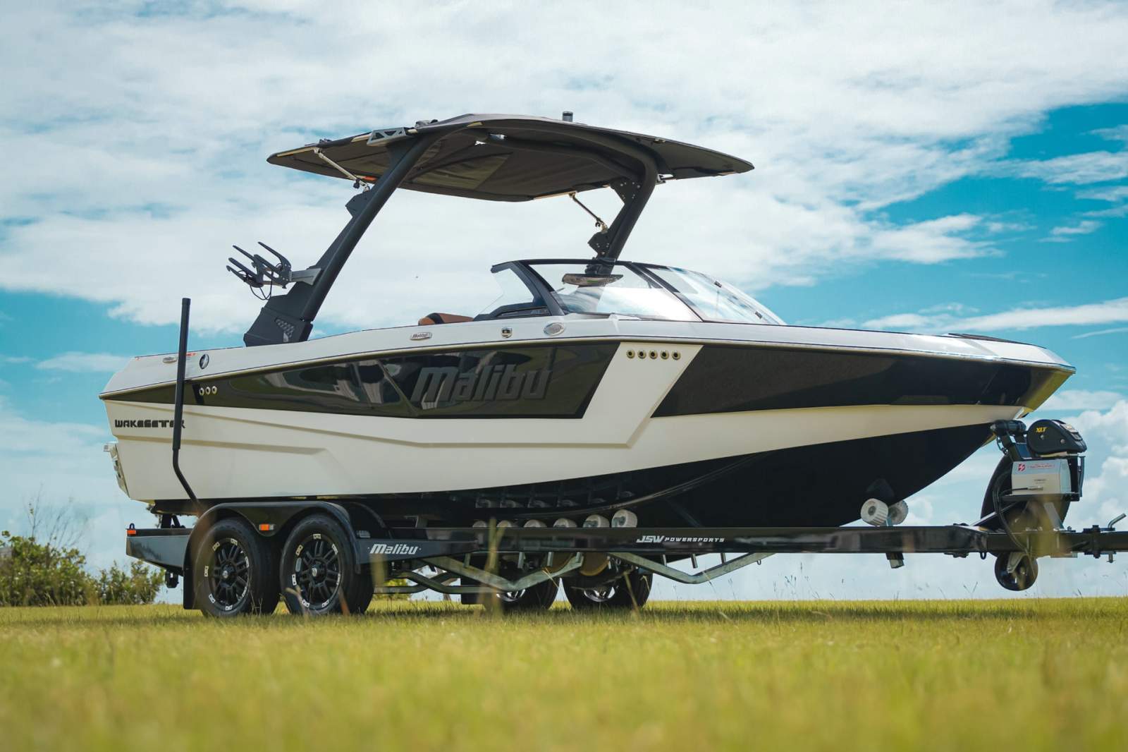 Malibu Wakesetter 21 Lx