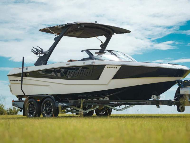 Malibu Wakesetter 21 Lx