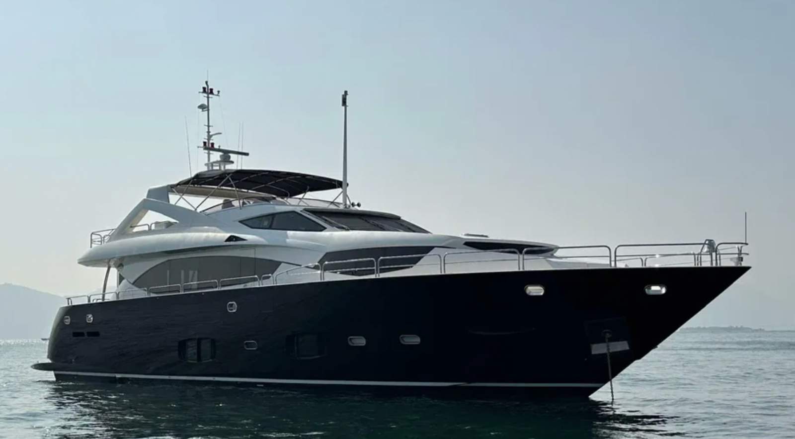 Sunseeker 30 Metre Yacht