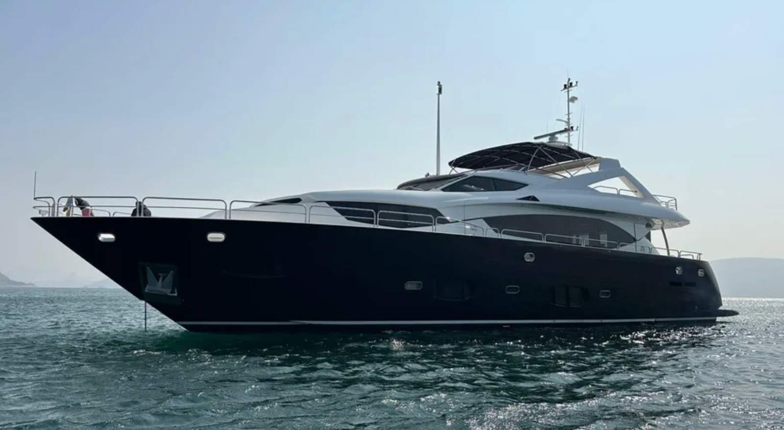 Sunseeker 30 Metre Yacht