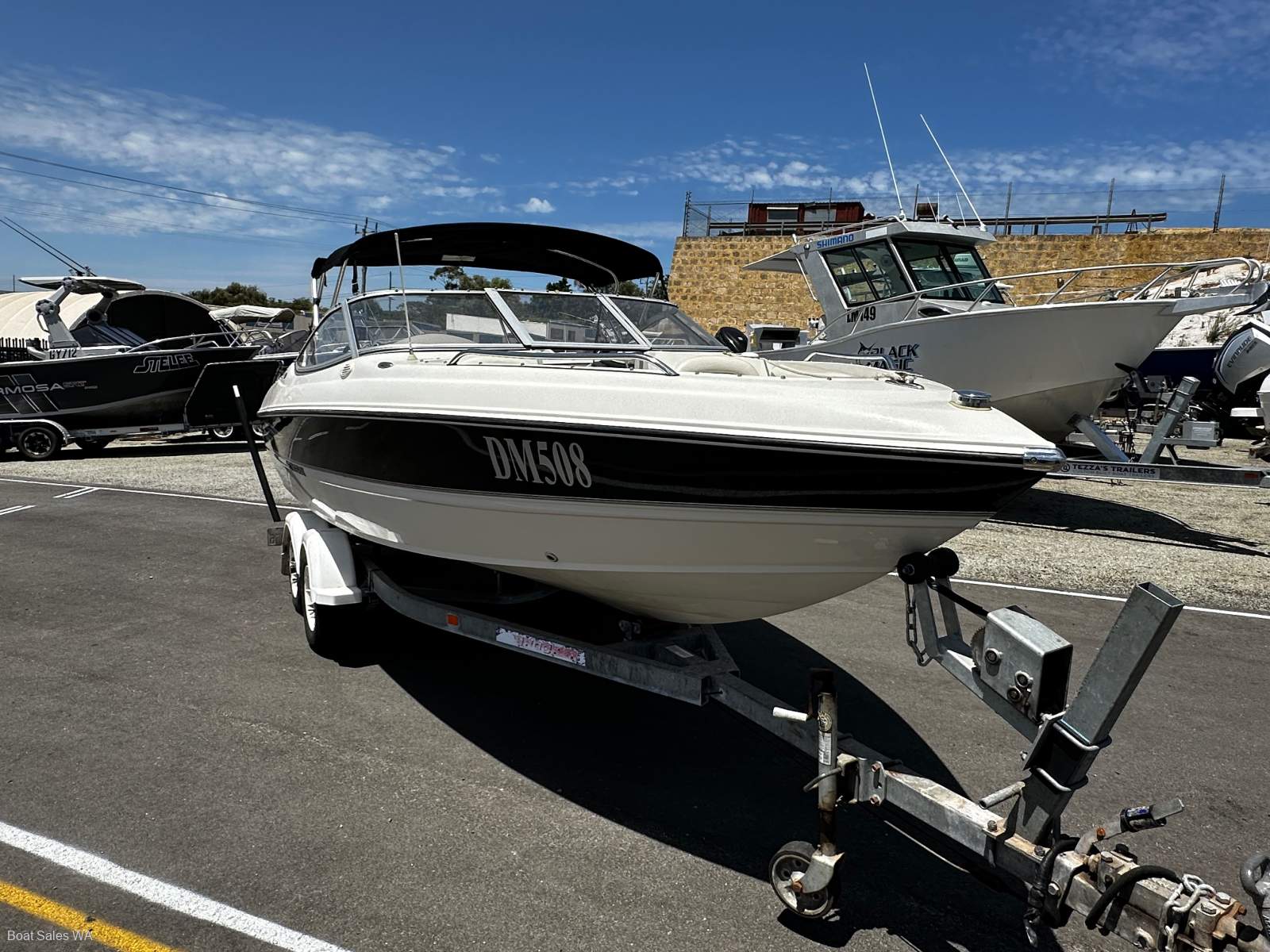 Stingray 195LS V6 Mercruiser 220Hp MPi motor 295Hrs