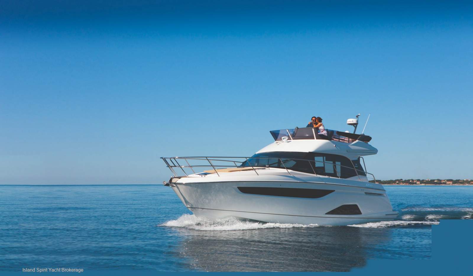 Bavaria R40 Fly or Coupe