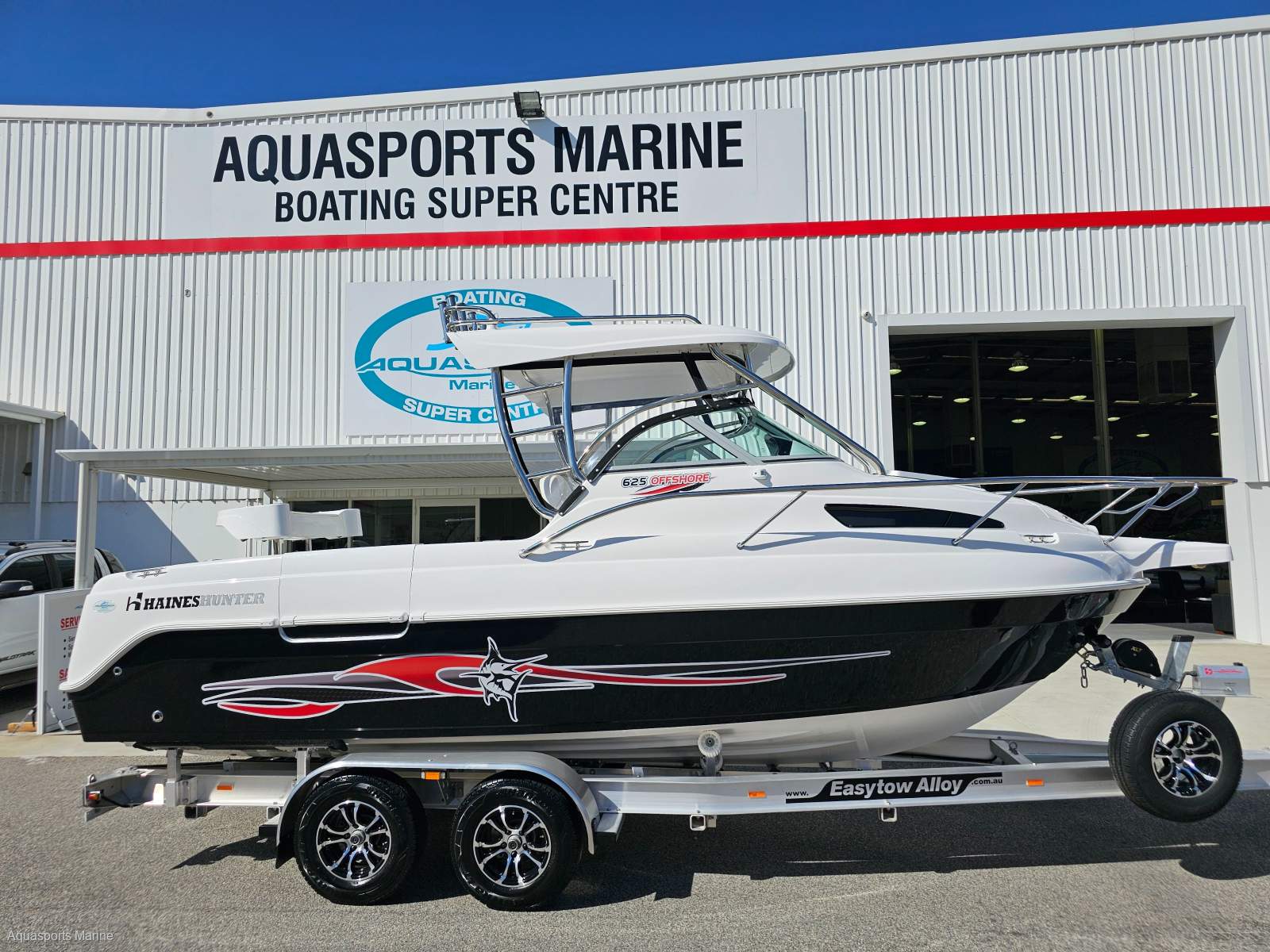 New Haines Hunter 625 Offshore Hard Top