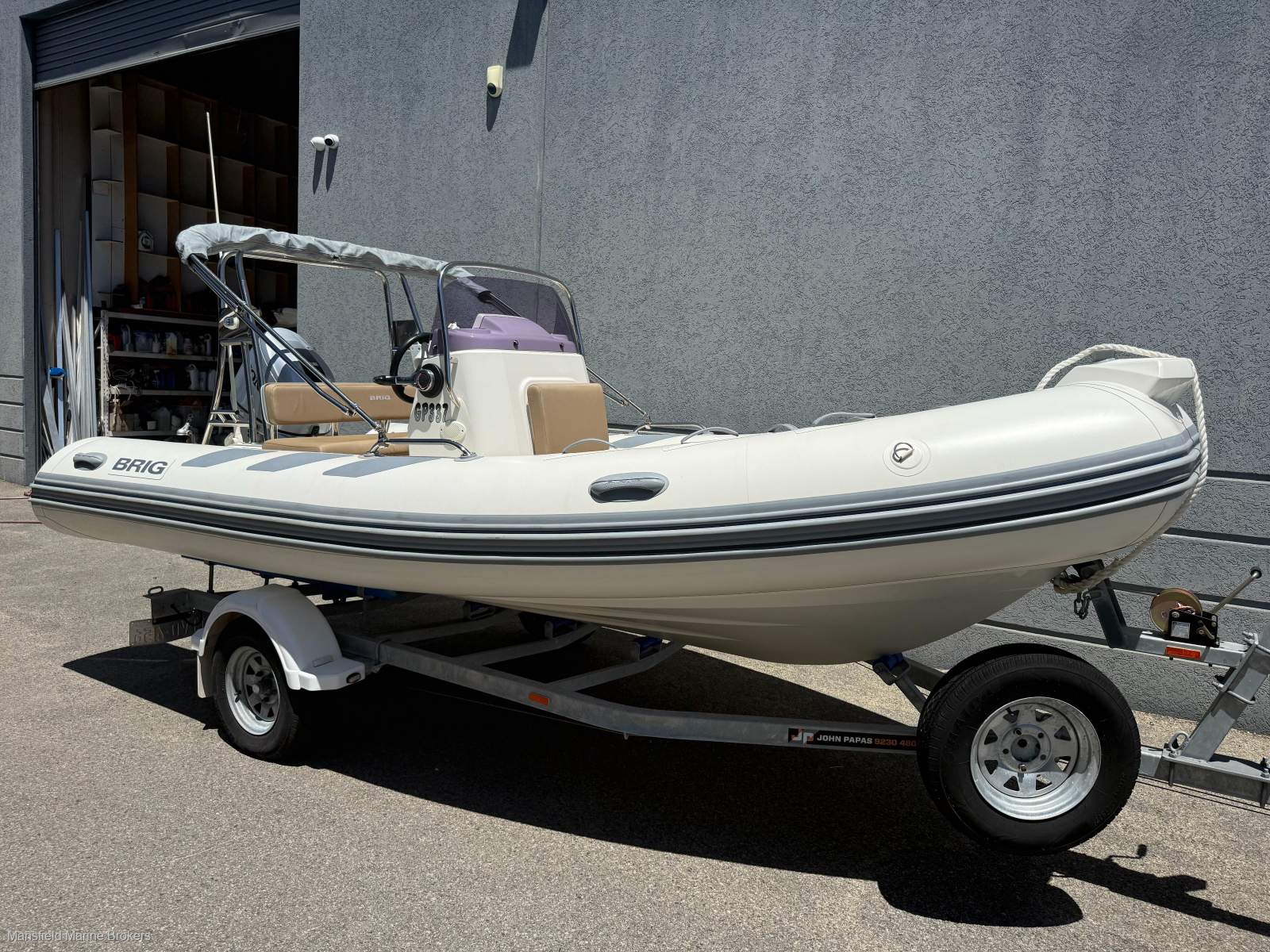 Brig Navigator 485