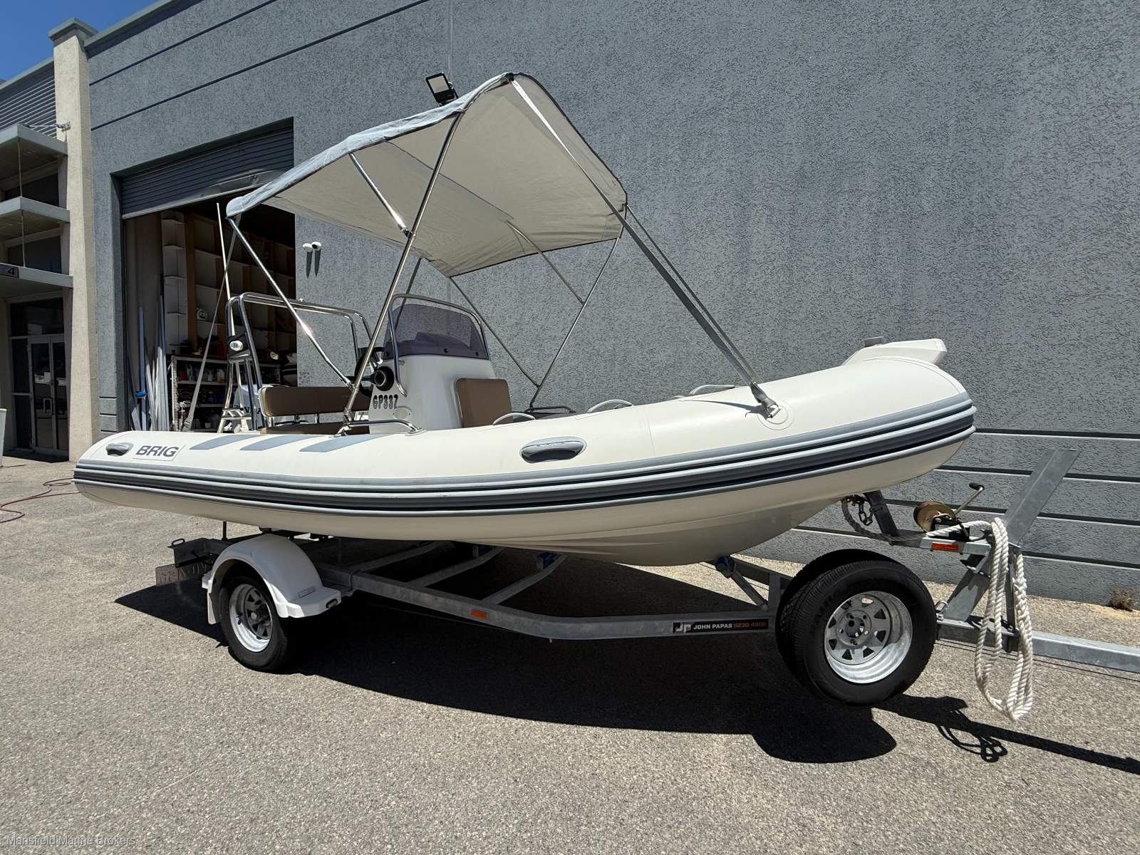 Brig Navigator 485