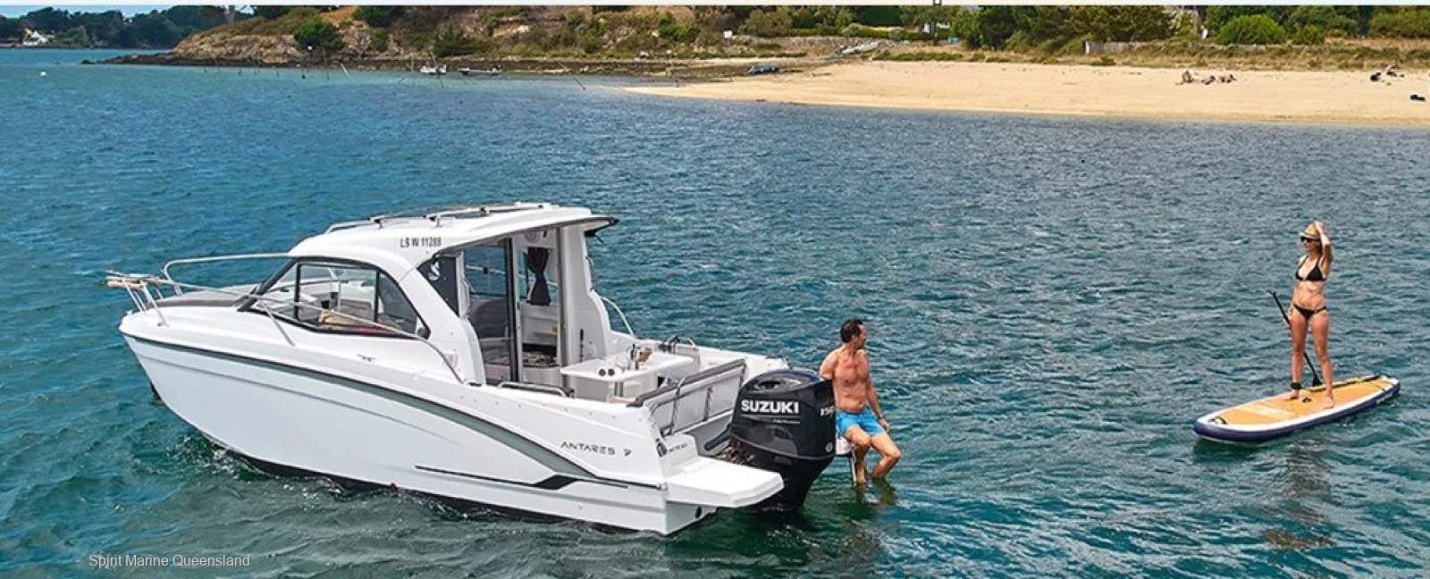 Beneteau Antares 7 v2 Cruising