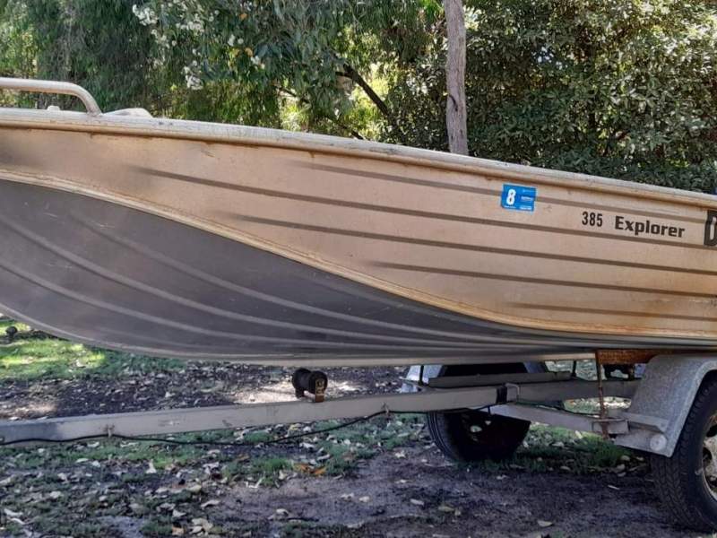 Quintrex 385 Explorer