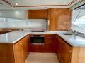 Riviera 5800 Sport Yacht