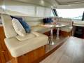 Riviera 5800 Sport Yacht