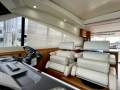 Riviera 5800 Sport Yacht