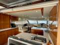 Riviera 5800 Sport Yacht