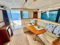Riviera 37 Flybridge