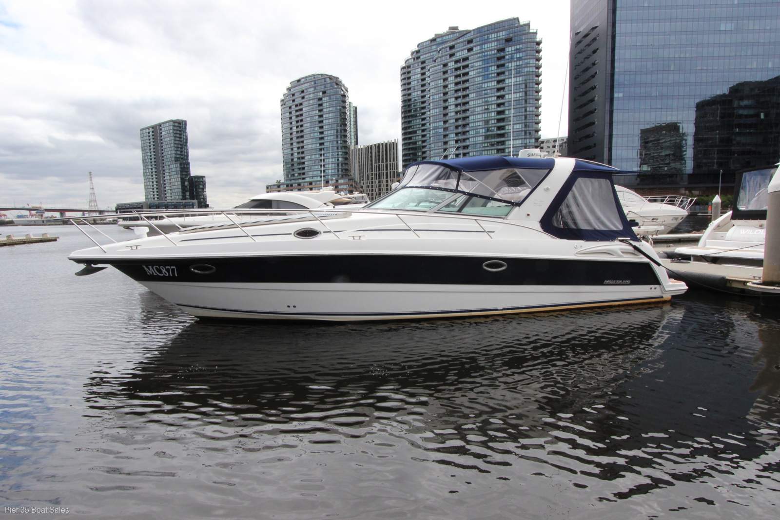 Mustang 3800 Sportcruiser