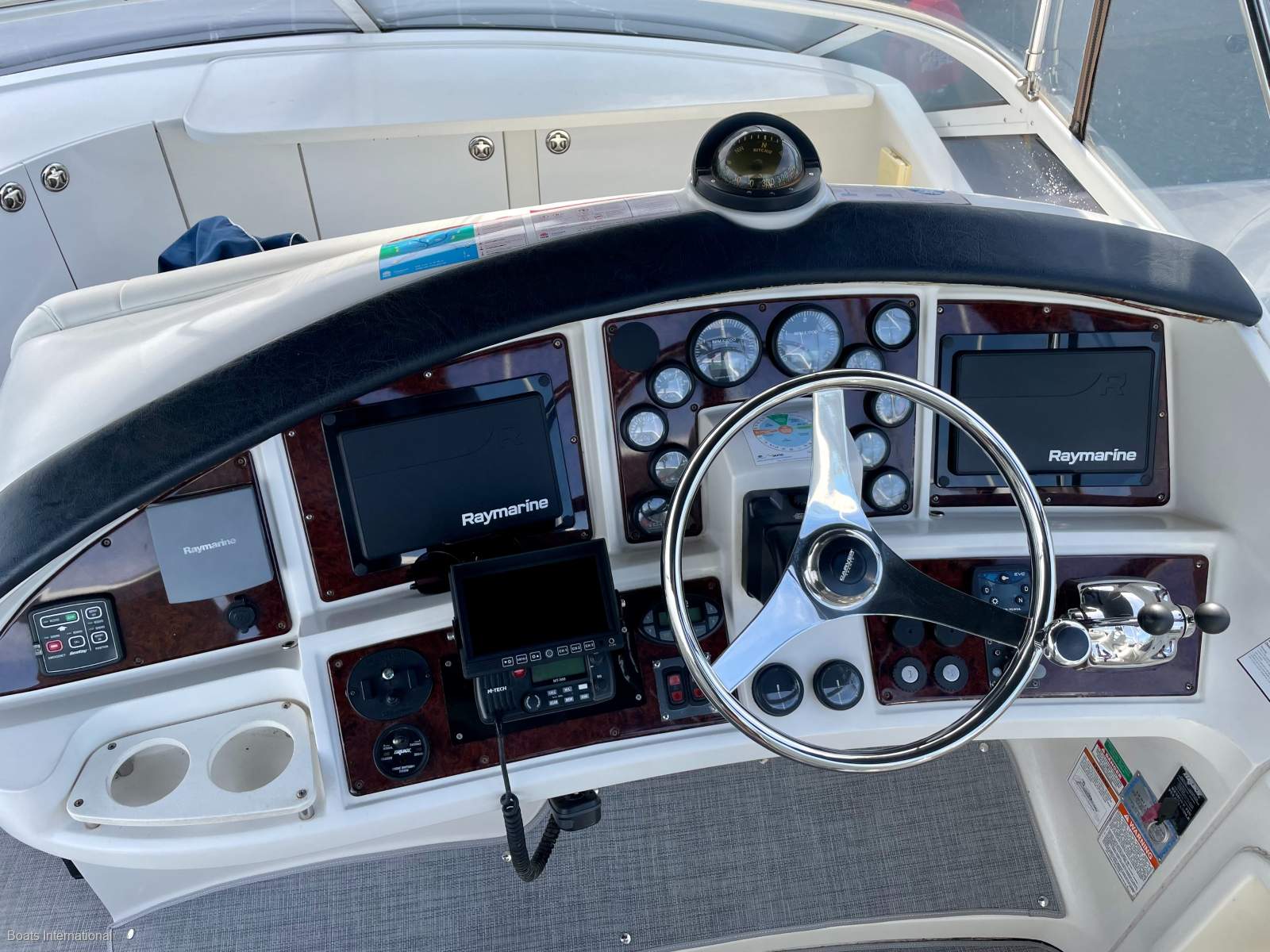Carver 38 Super Sport
