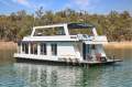 SARONG Houseboat Holiday Home at Lake Eildon:Sarong on Lake Eildon