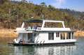 SARONG Houseboat Holiday Home at Lake Eildon:Sarong on Lake Eildon