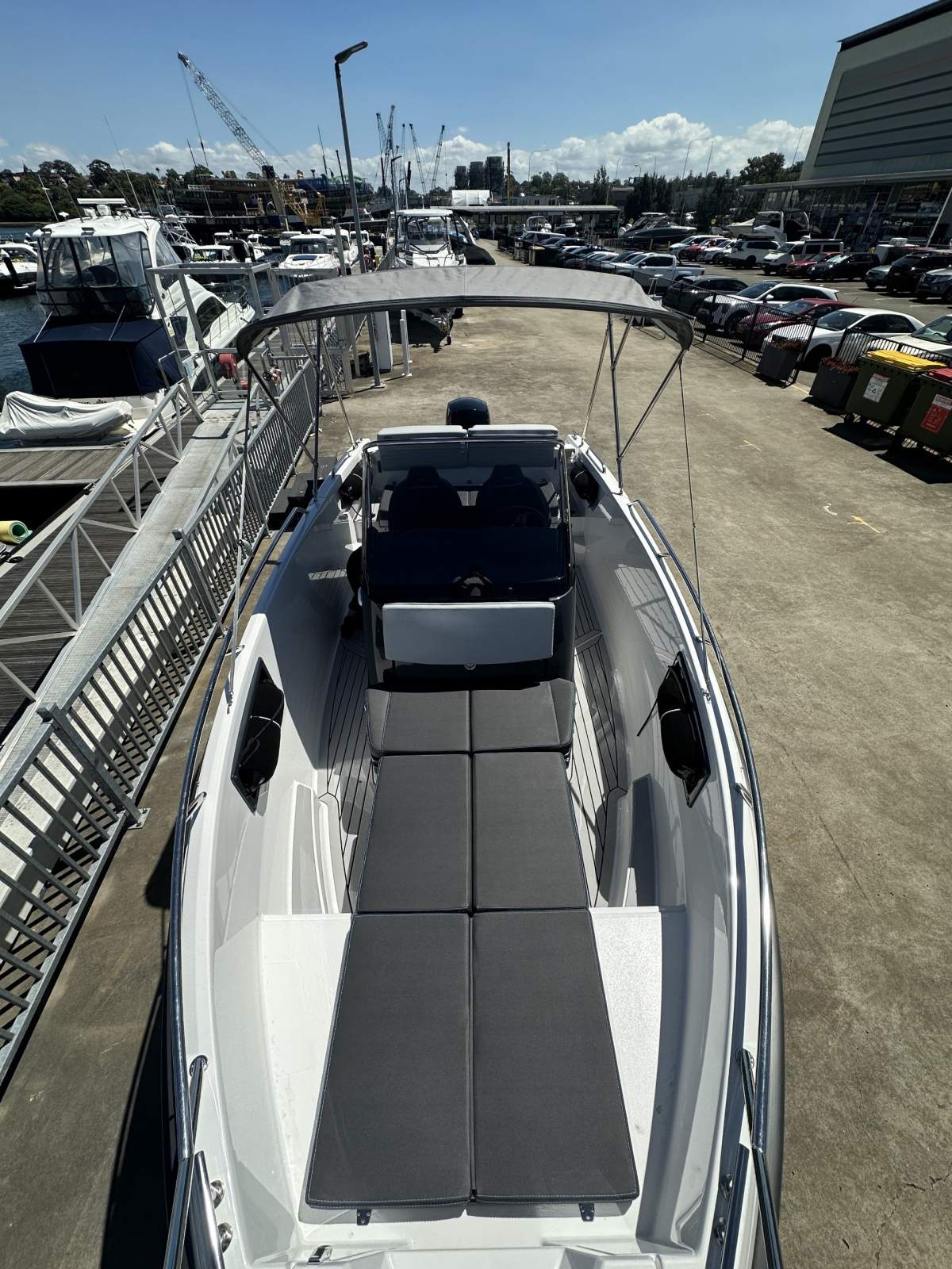 Bella 600R