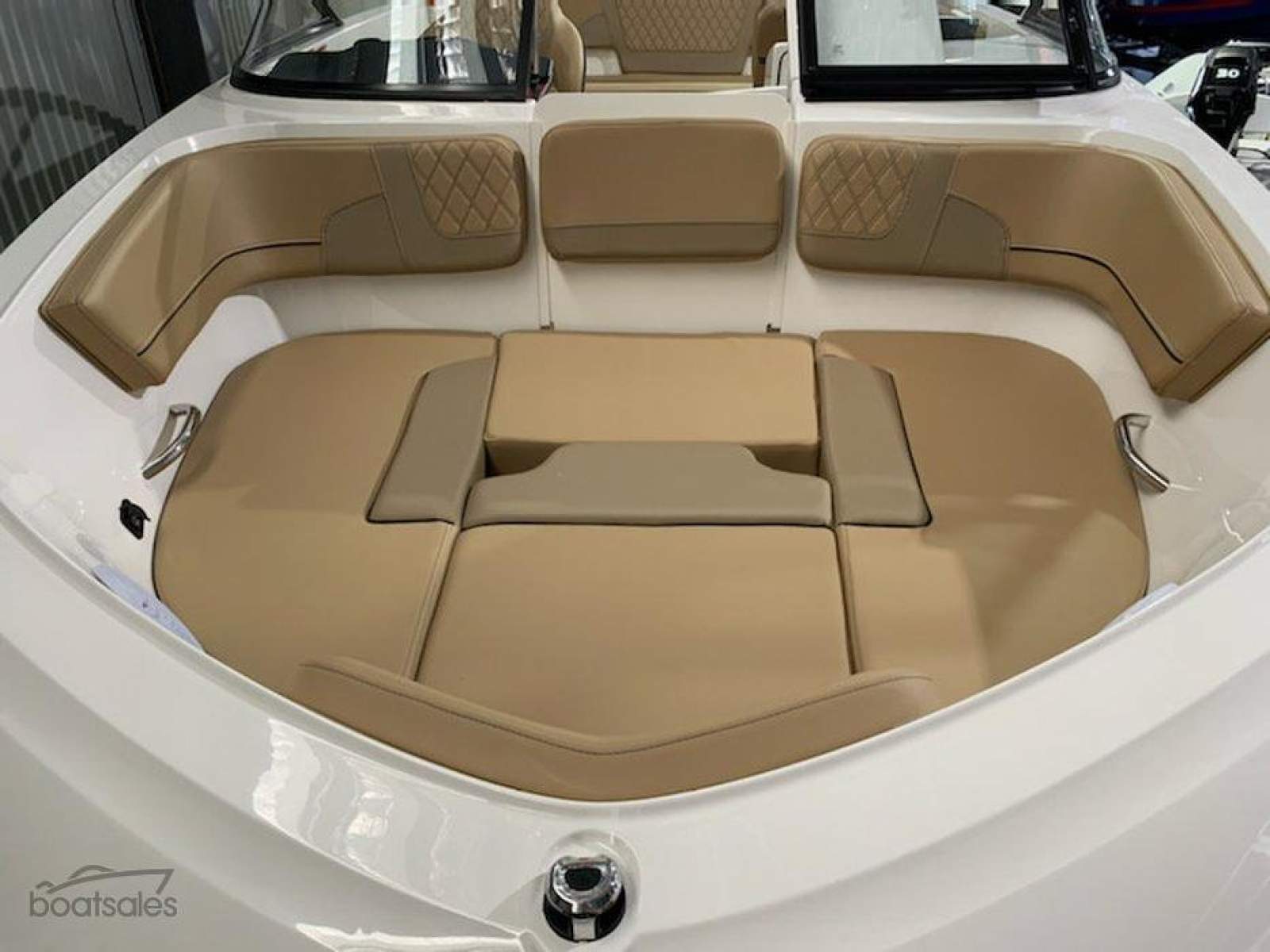 New Bayliner VR6 BR OB