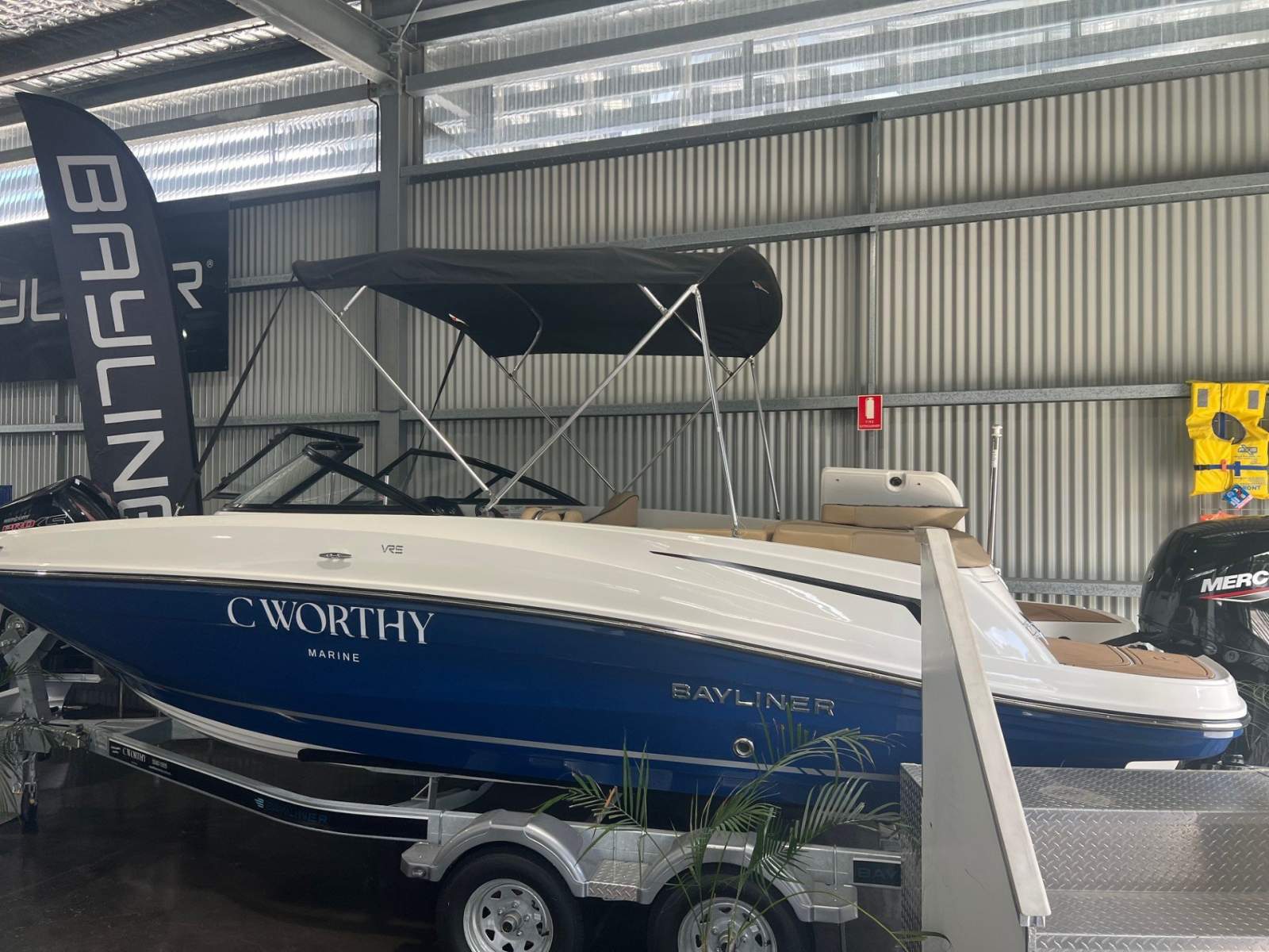 Bayliner VR5 BR OB