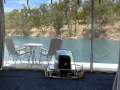 Mini Me Houseboat Holiday Home on Lake Eildon:Mini Me on Lake Eildon