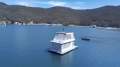 Mini Me Houseboat Holiday Home on Lake Eildon:Mini Me on Lake Eildon