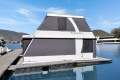 Mini Me Houseboat Holiday Home on Lake Eildon:Mini Me on Lake Eildon