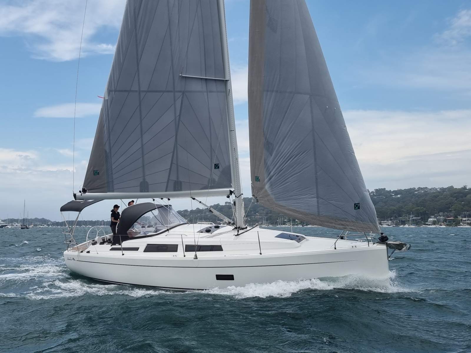 Hanse 348