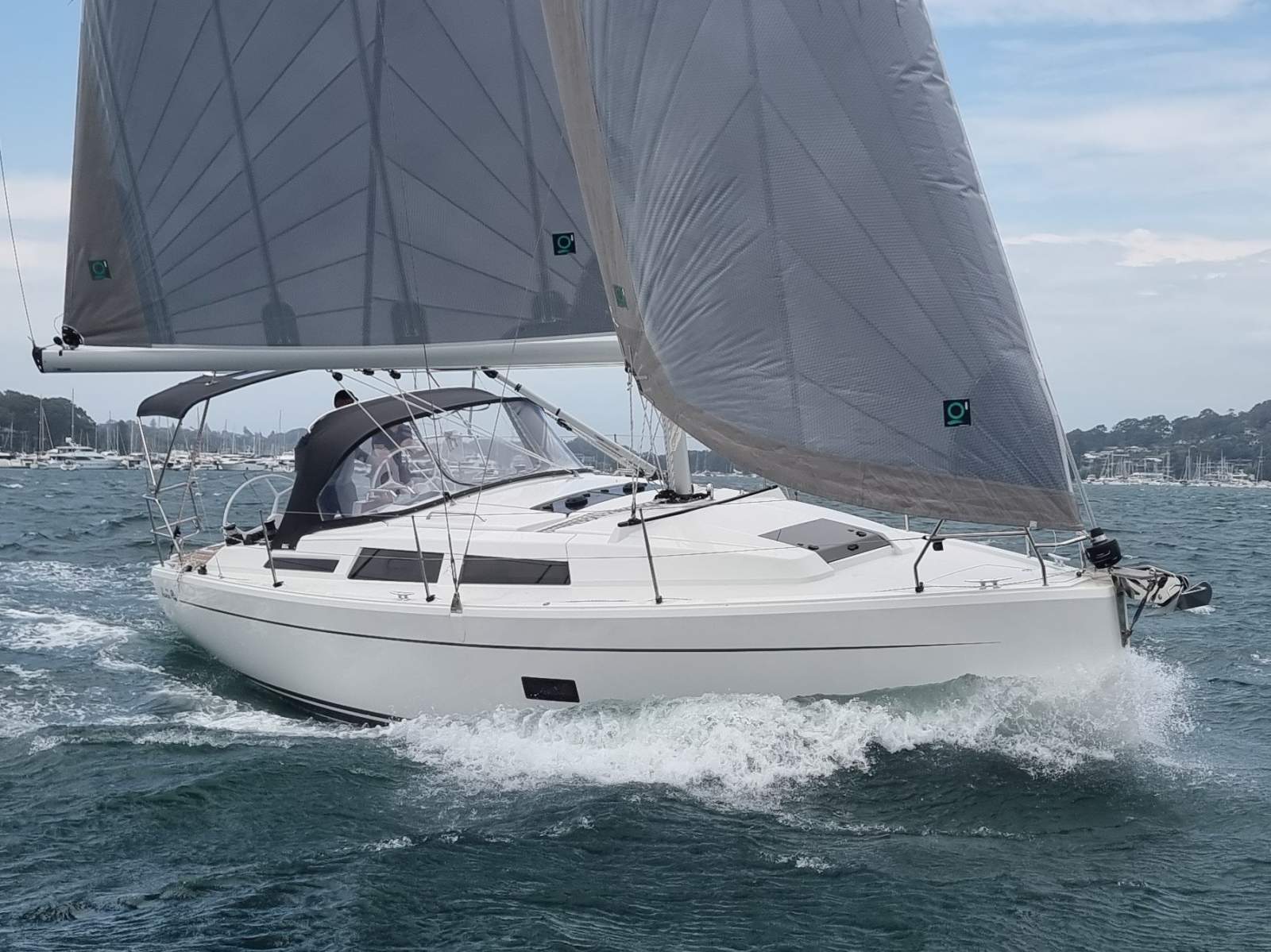 Hanse 348