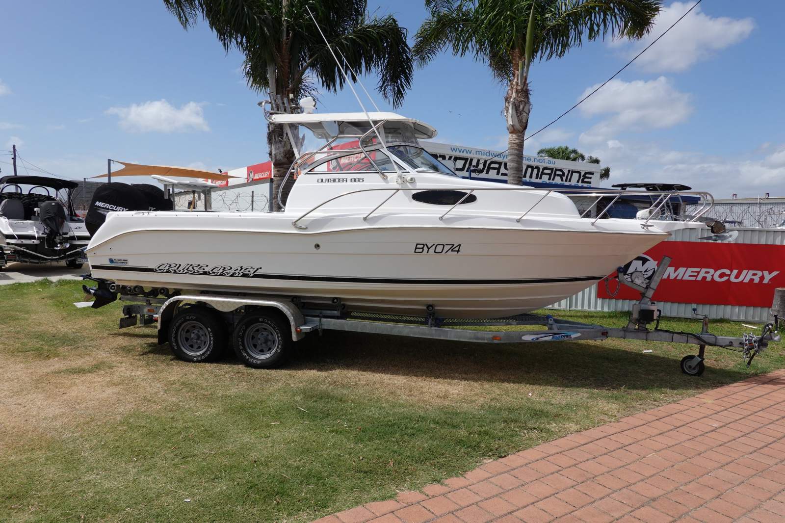 CruiseCraft Outsider 685 ***2013 engines, 2021 Trailer***