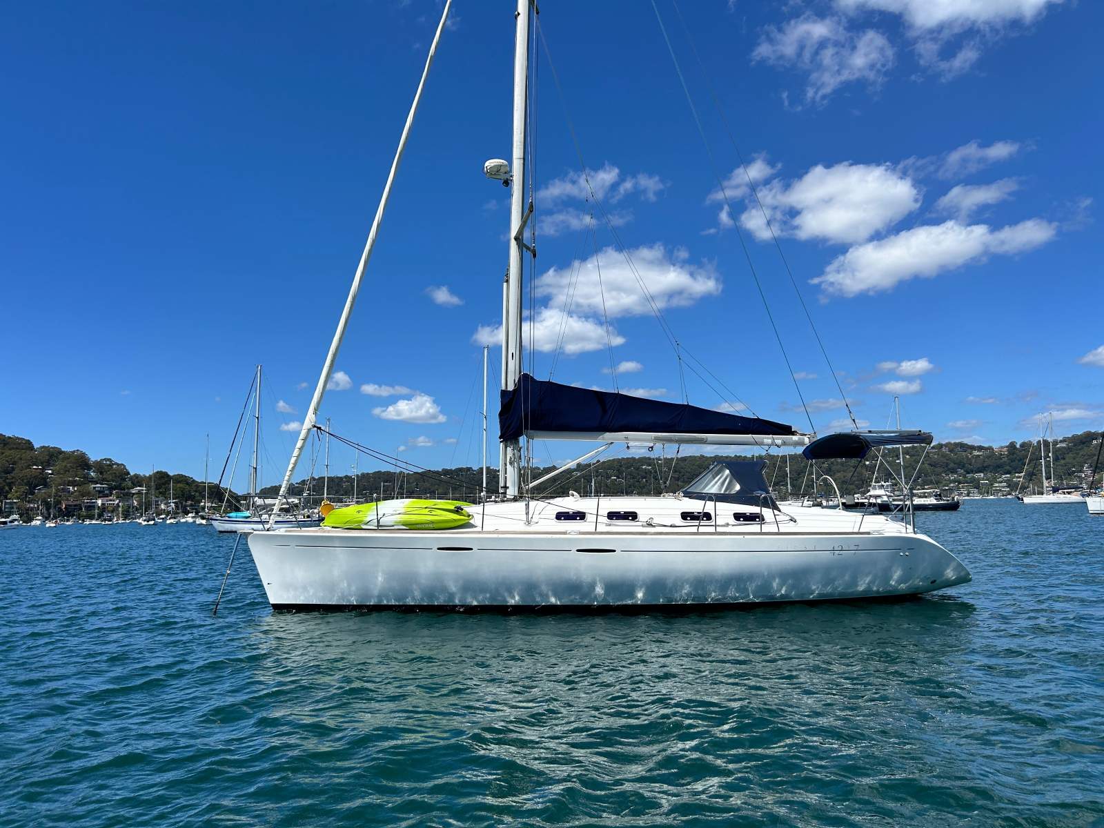 Beneteau 42s7