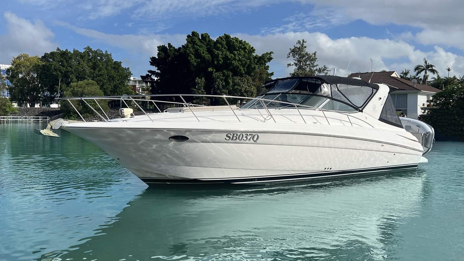 Riviera M370 Sports Cruiser