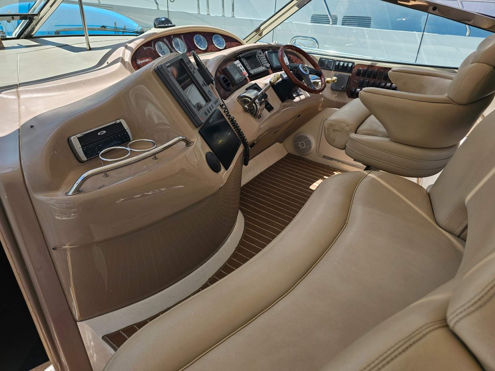 Sea Ray 515 Sundancer