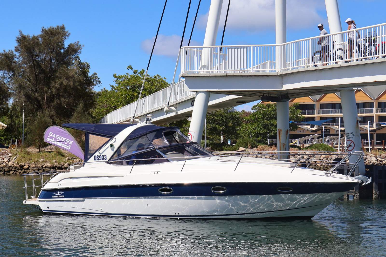 Bavaria Sport 32 - A True Standout!