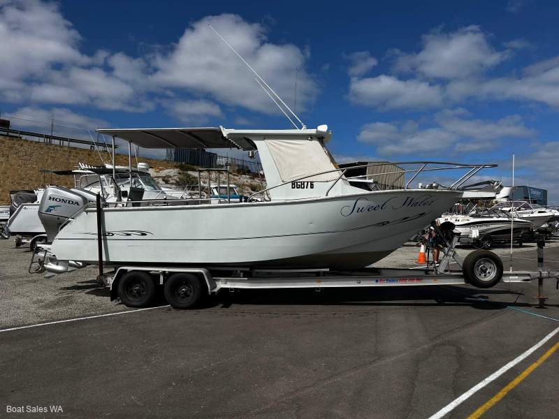 Jackman 7.8 Center Cab Walk Around Twin 225hp Honda 4 stroke motors 2011 Model's